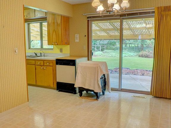 Dining Room 2