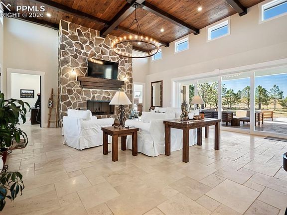 3rd image of 4694 Settlers Ranch Rd