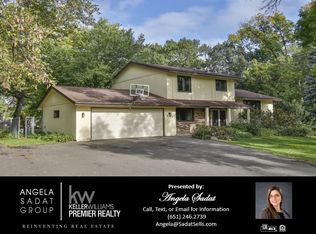 505 Heinel Dr, Roseville, MN 55113