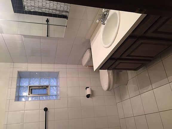 5th image of 3038 S Union Ave #1