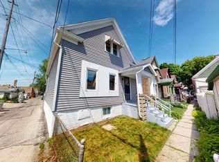 1945 S 30th St, Milwaukee, WI 53215