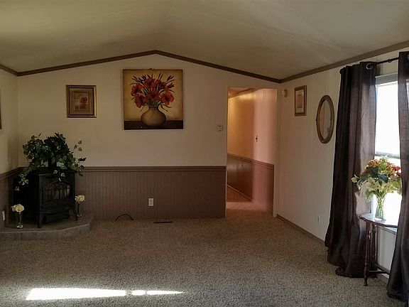 5th image of 605 Helena St #615