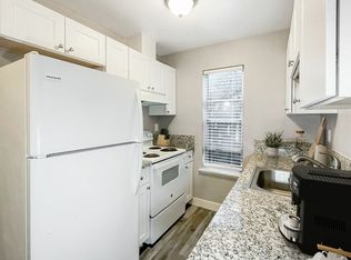 1930 Wright St APT 24, Sacramento, CA 95825
