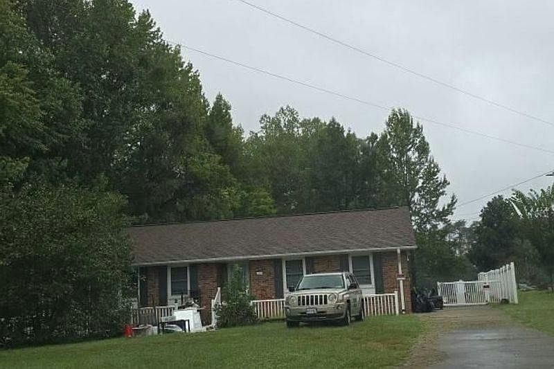 2nd image of 7570 Courthouse Rd