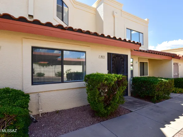 913 N Balachai Ln, Tucson, AZ 85748