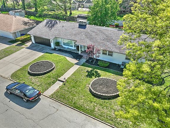 4th image of 5 Eastmoreland Pl