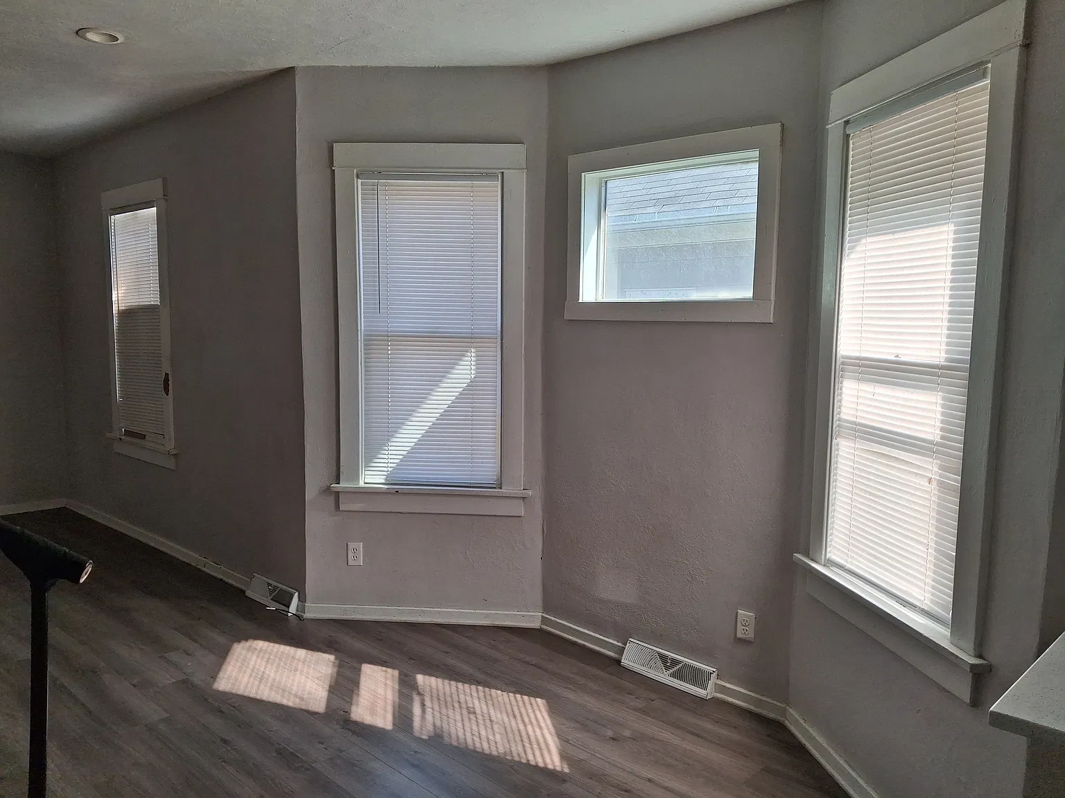 4 bed, 2.5 bath, 1362 sqft, $1,795 — Photo 4