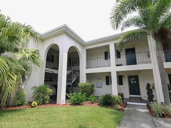 10318 Carrollwood Ln APT 64, Tampa, FL 33618