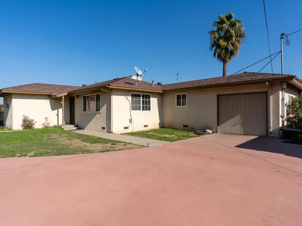 1694 N Brawley Ave, Fresno, CA 93722