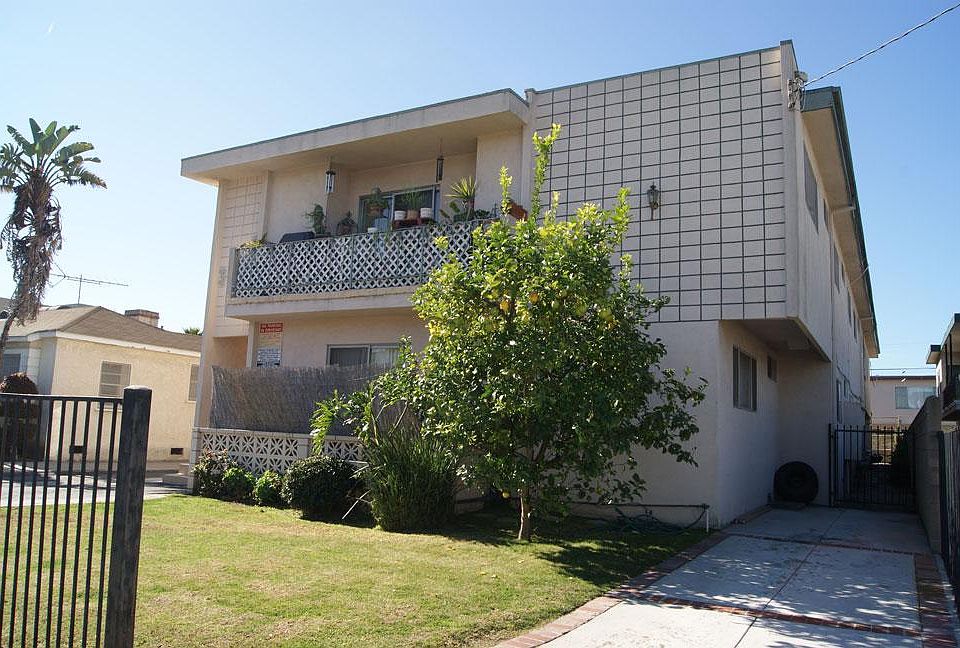 1st image of 3745 S Bentley Ave #4