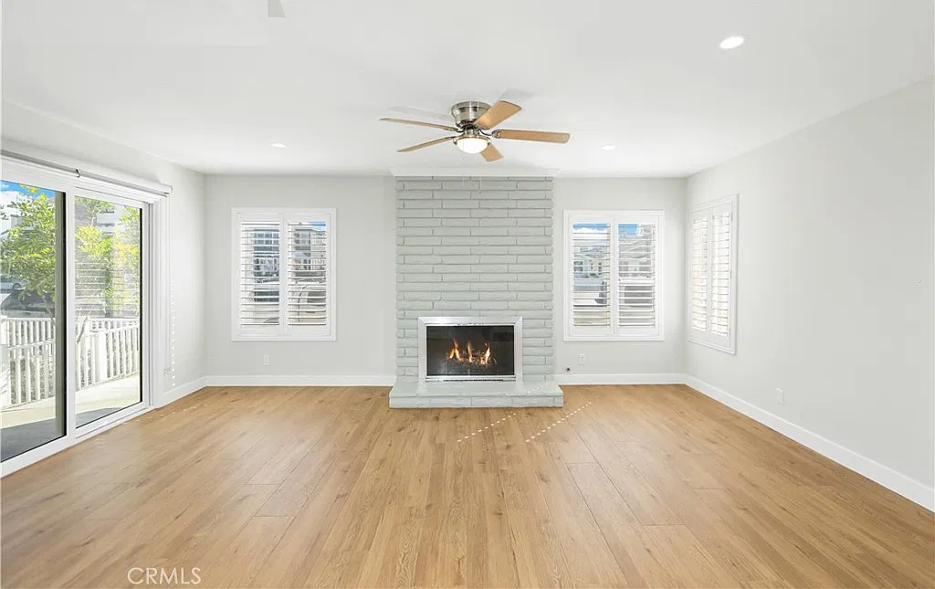 3 bed, 1400 sqft, $5,500 — Photo 3