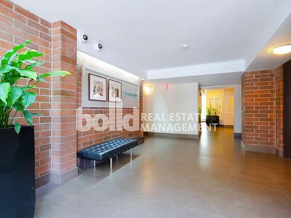 3rd image of 1330 Burrard St #615