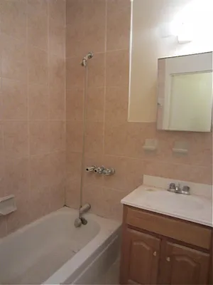 Rented by Bohemia Realty Group | media 6