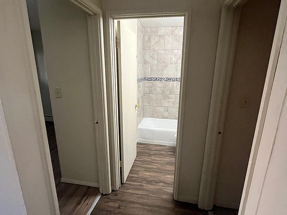 5th image of 800 W Church St #10939157