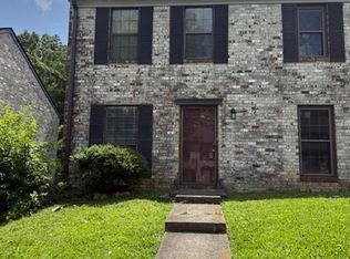 2005 Reaches Pl SW APT A, Huntsville, AL 35802