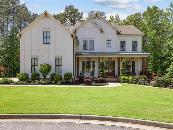 5286 Merlot Dr, Acworth, GA 30101