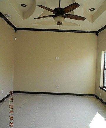 3rd image of 557 Greystone Dr
