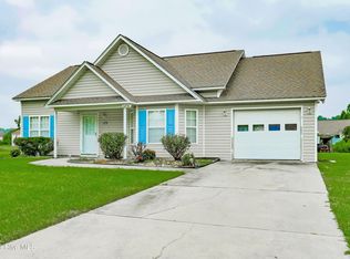 129 Phillip Mills Drive, Teachey, NC 28464