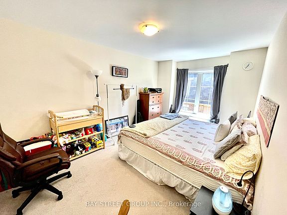 3rd image of 2441 Greenwich Dr Unit 43