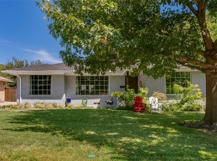6221 Town Hill Ln, Dallas, TX 75214