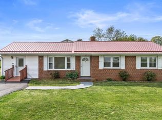 983 E Ferry Rd, Gladys, VA 24554