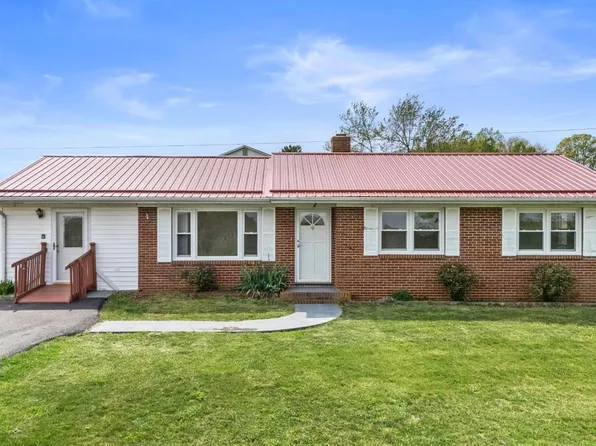 983 E Ferry Rd, Gladys, VA 24554