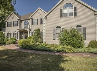 20 Forest Edge Rd, South Easton, MA 02375