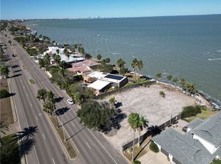 5830 Ocean Dr, Corpus Christi, TX 78412
