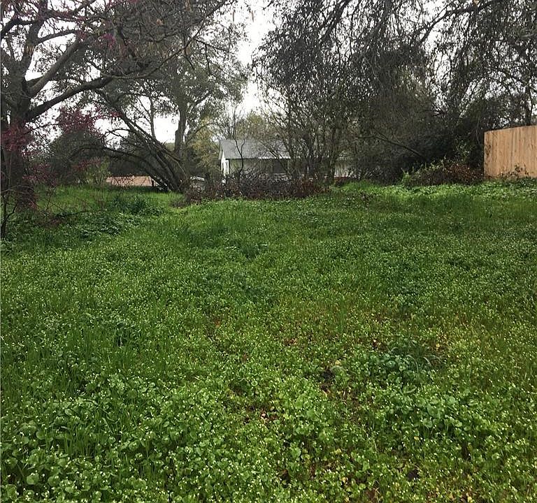 1st image of 14176 Lupoyoma St