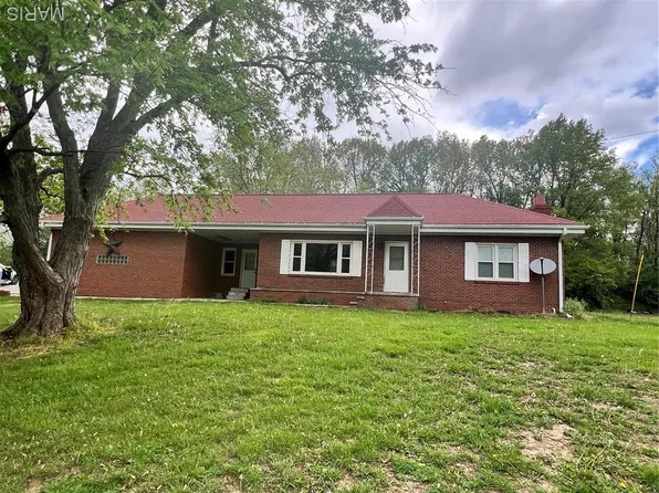 5007 Seiler Rd, Dorsey, IL 62021