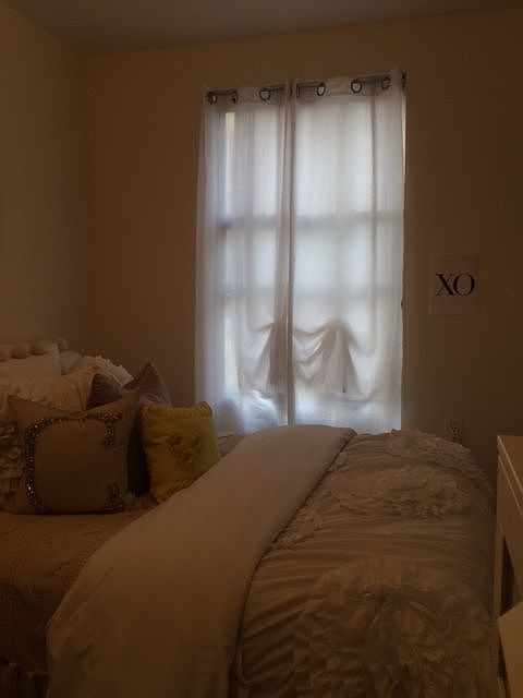 1st image of 42 W 94th St APT 4B