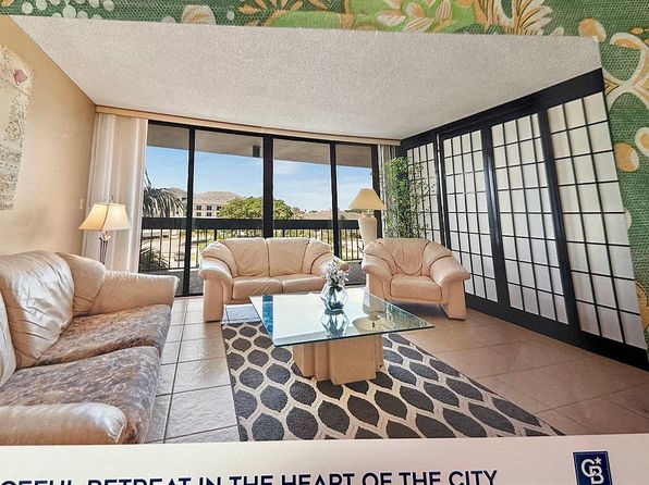 2400 Presidential Way APT 403