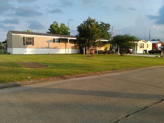 4th image of 170 American Blvd