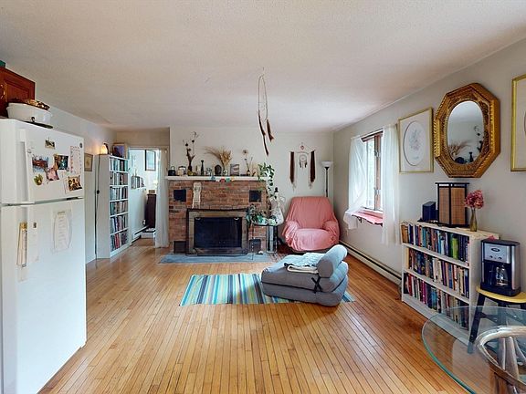 4th image of 509 Williamsburg Rd