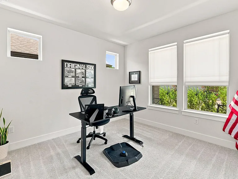 9608 Hamadryas Dr — Photo 15