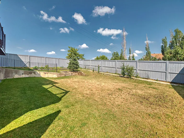 409 W Lakeview Dr — Photo 57