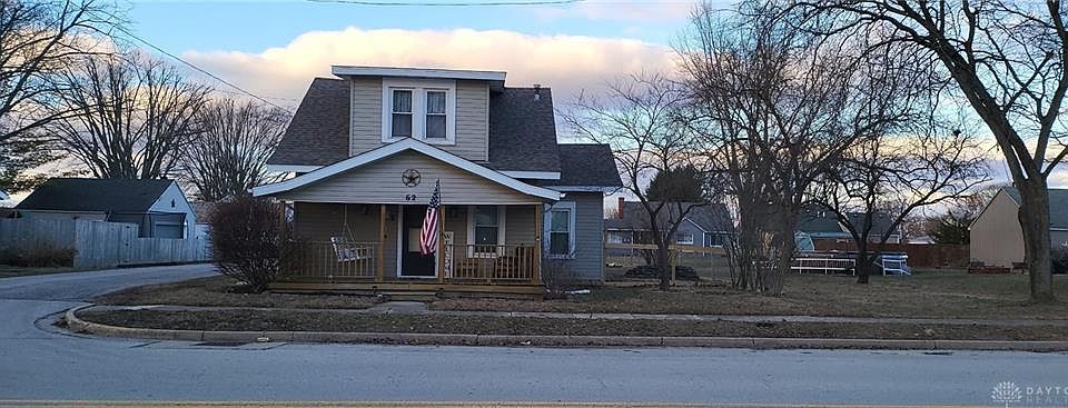 1st image of 62 W Main St