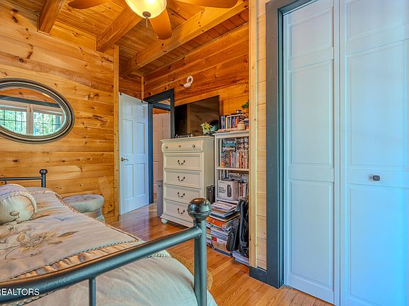 20th image of 2216 French Broad River Rd