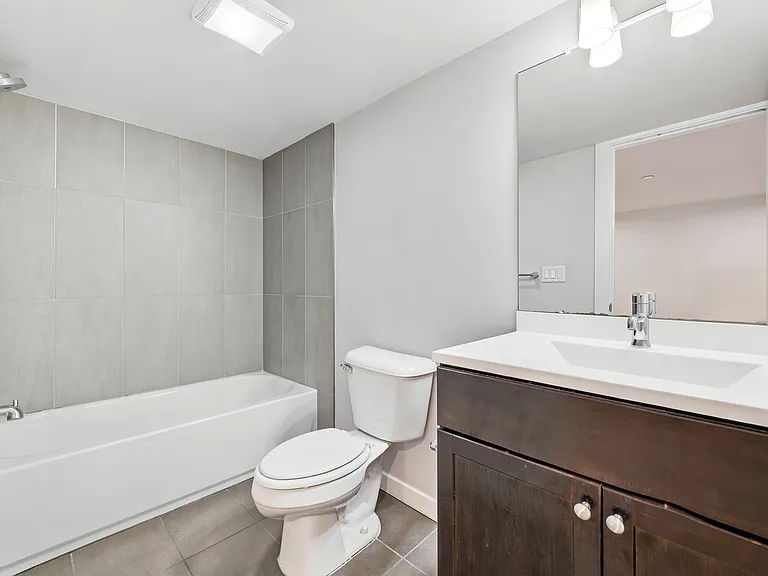 The Residences at 3640 — Photo 14