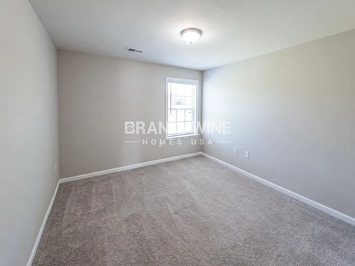 1116 E Shoreview Rd — Photo 14