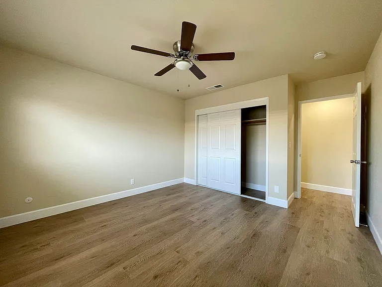 786 Elm St #11 — Photo 9