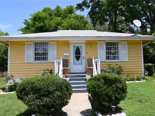 807 Prince Ave, Petersburg, VA 23803