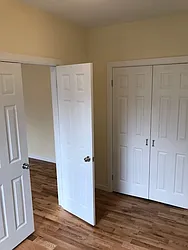 Rented by Dekom Inc.