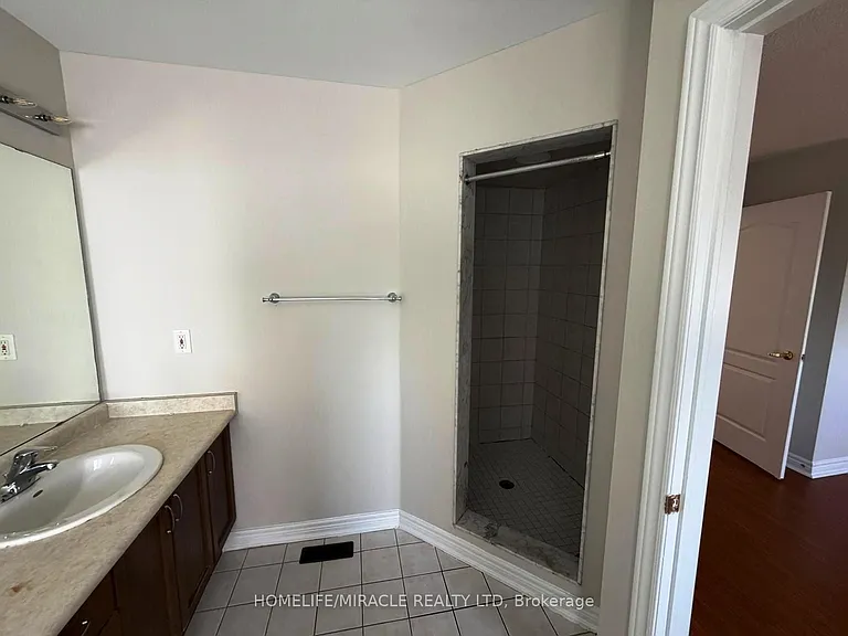 26 Fishing Cres — Photo 21