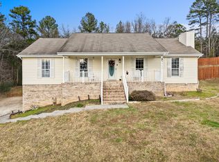 8715 Windhaven Rd, Ooltewah, TN 37363