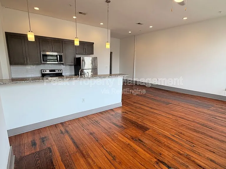 1213 Hull St — Photo 21