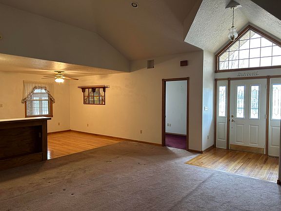 3rd image of 9201 S Maloney Dr.