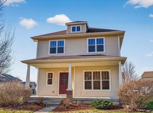 8903 White Coral Way, Middleton, WI 53562
