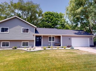 1412 S Main St, Fort Atkinson, WI 53538