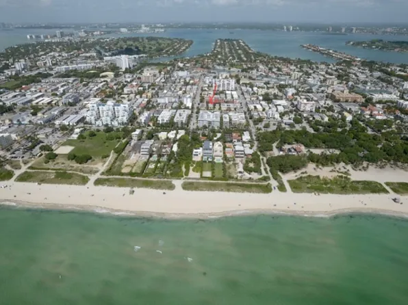 7810 Harding Ave #4, Miami Beach, FL 33141